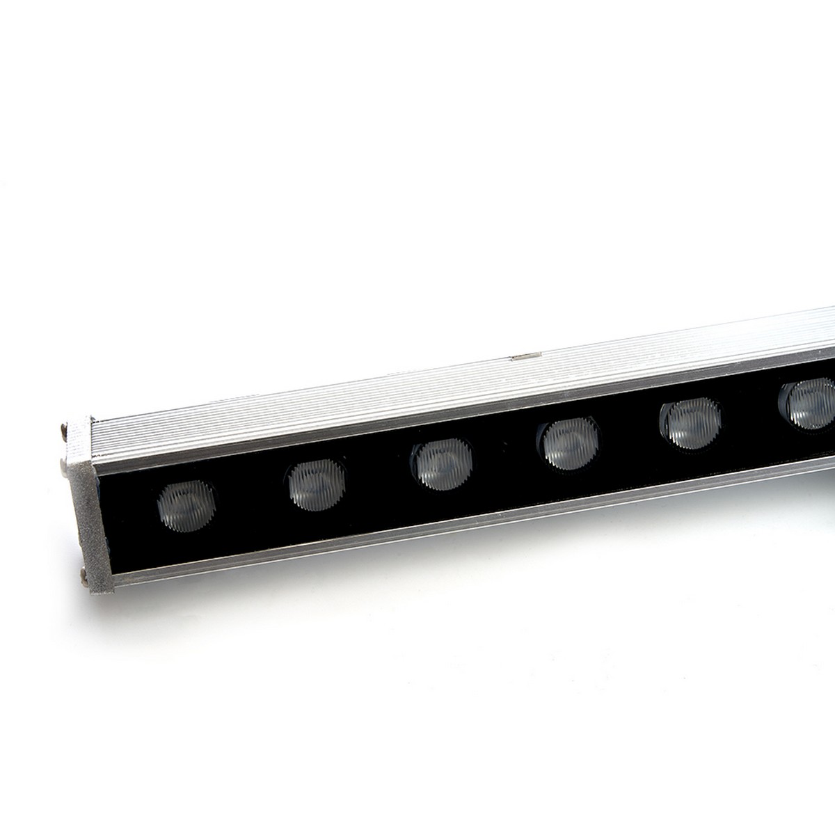 Светодиодный линейный прожектор Feron LL-889 18W 4000К 85-265V IP65 48332