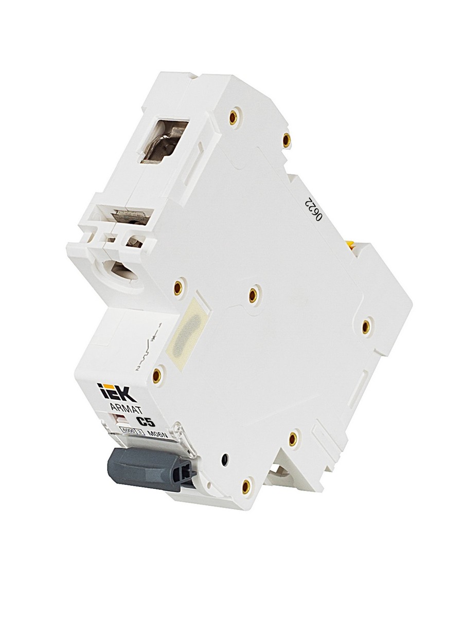 Автоматический выключатель IEK ARMAT M06N 1P C 5А AR-M06N-1-C005